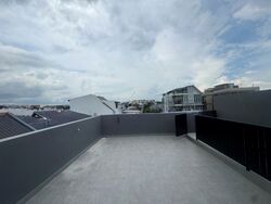 Palm Grove Avenue (D19), Terrace #497829621